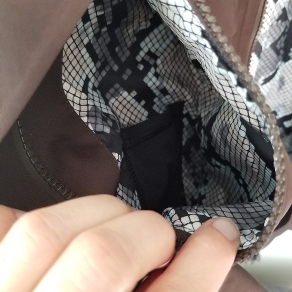 Lululemon It's Definitely Raining Jacket - Picture 5 of 16